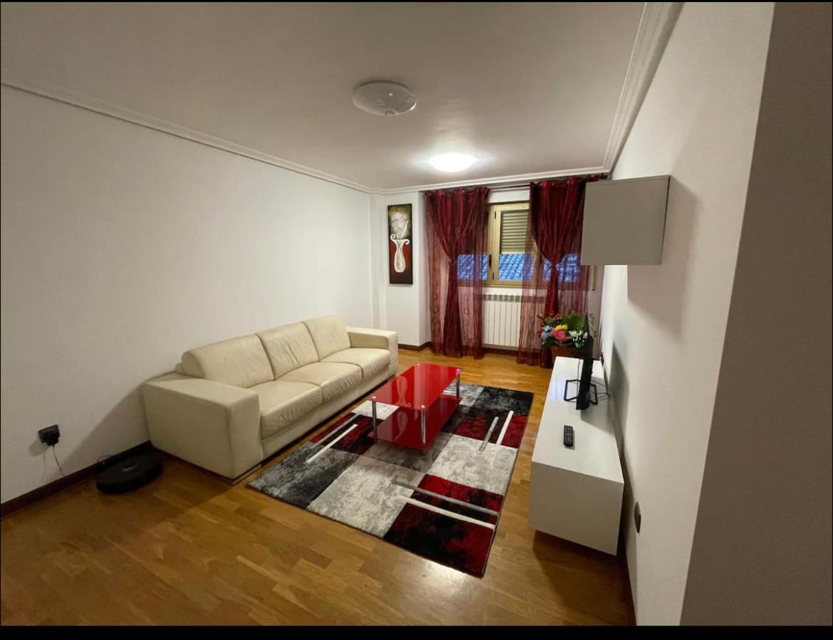 Bonito Piso Con Aparcamiento A Pie De La Calle . Nájera Exteriér fotografie